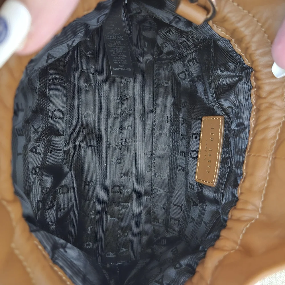 Ted Baker Myloo Leather Crossbody Bag - Picture 8 of 14